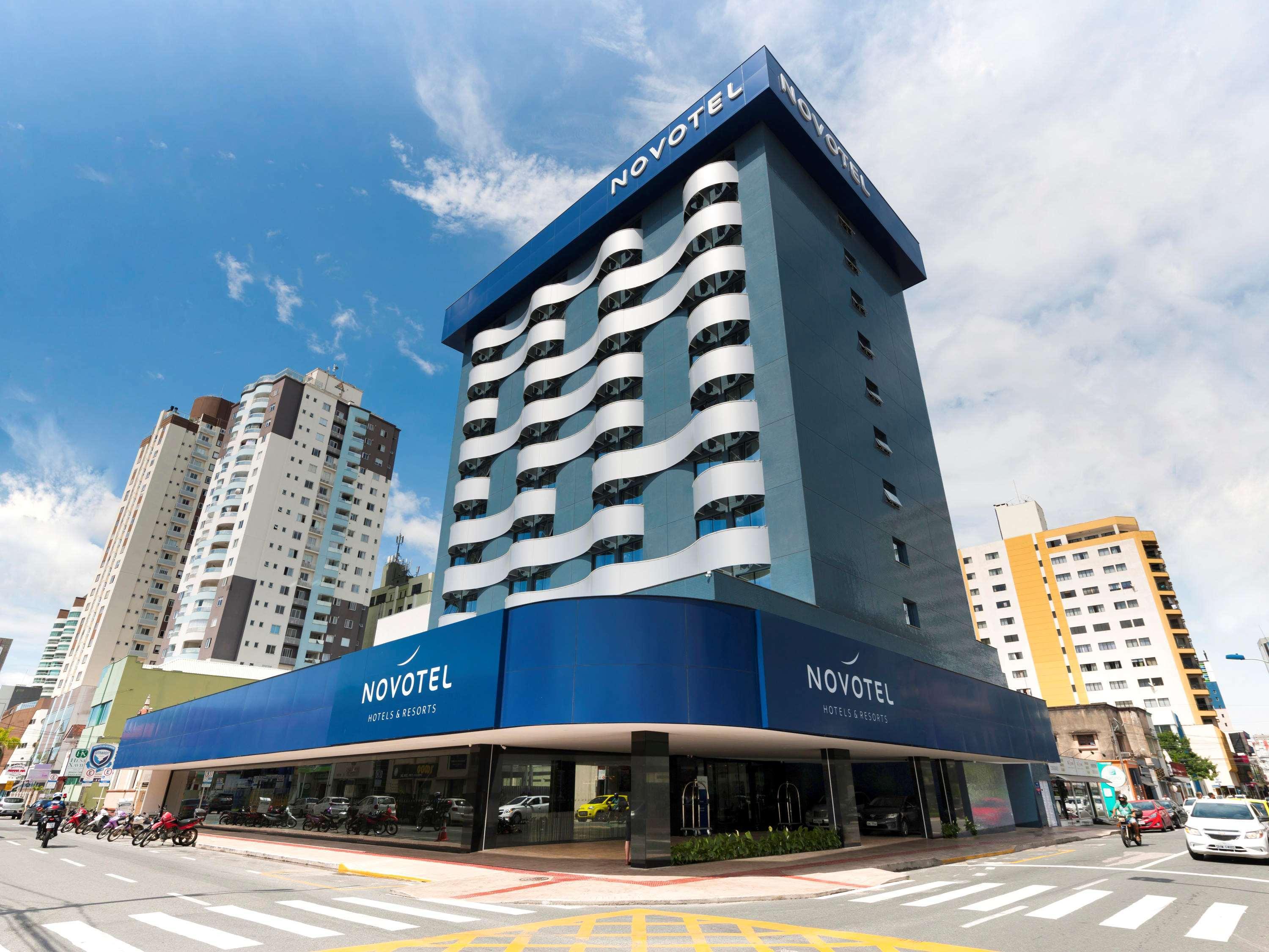 Novotel 4*