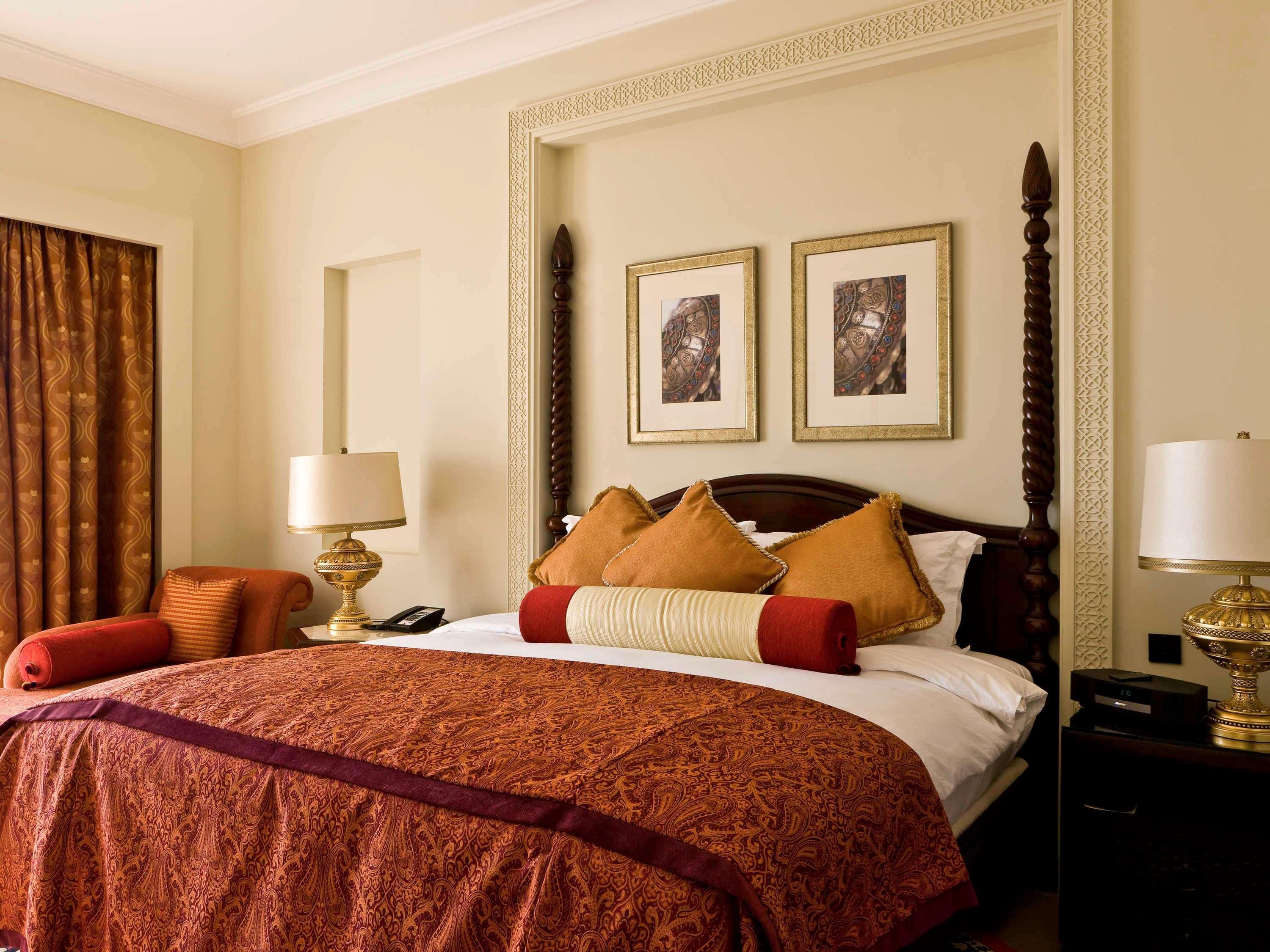 Novotel 4*